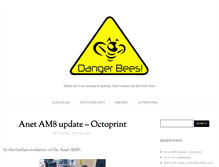 Tablet Screenshot of dangerbees.com